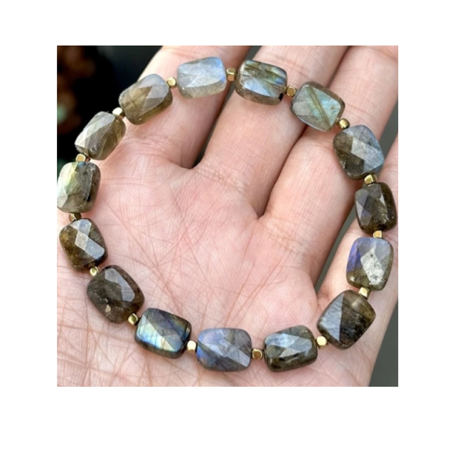 สร้อยข้อมือหินแท้ 100% \